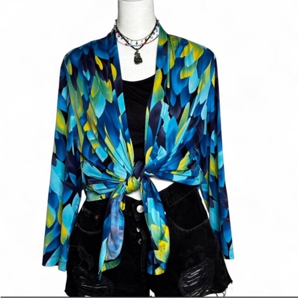 None Tops - Blue & Green Feather-Print Tie-Front 2-In-1 Blouse